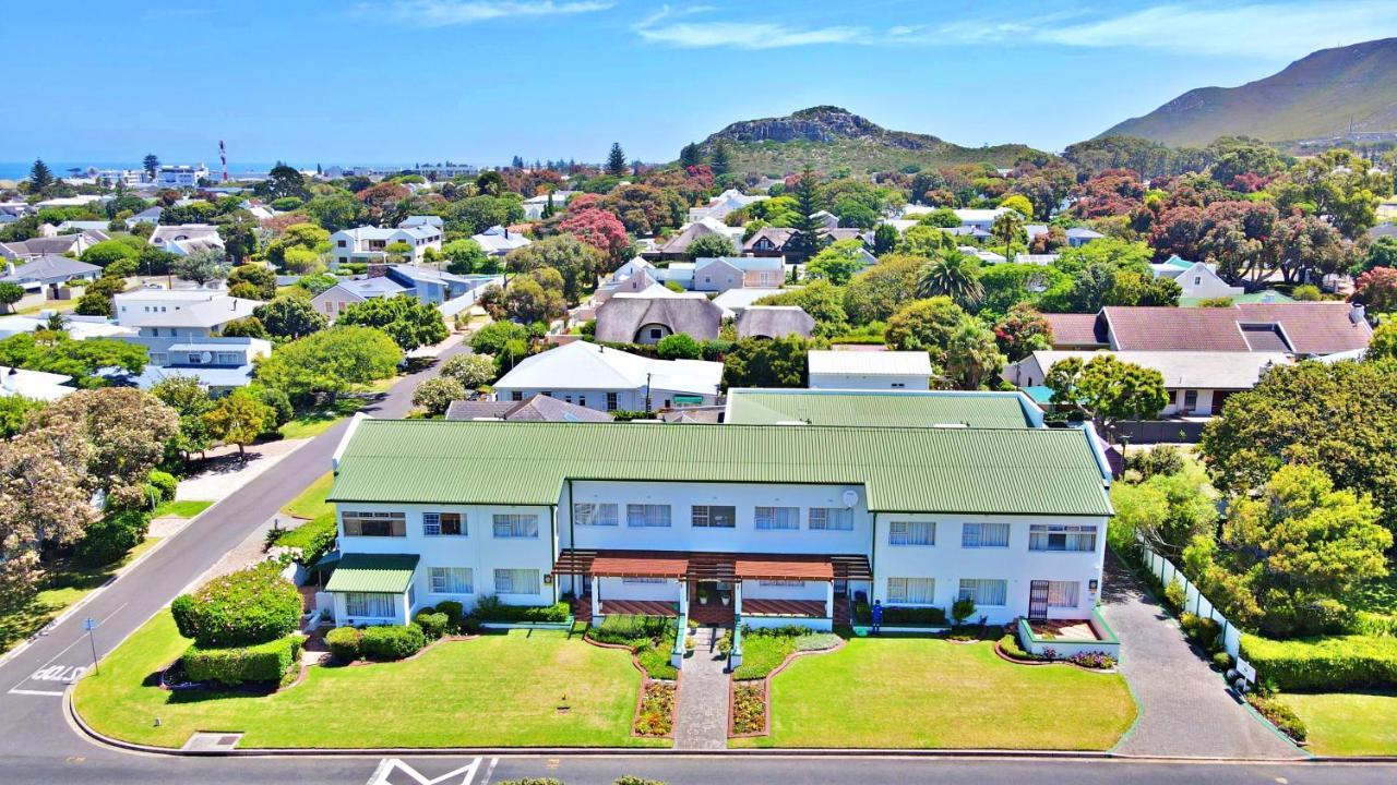 Fairway Holiday Accommodation Hermanus Kültér fotó